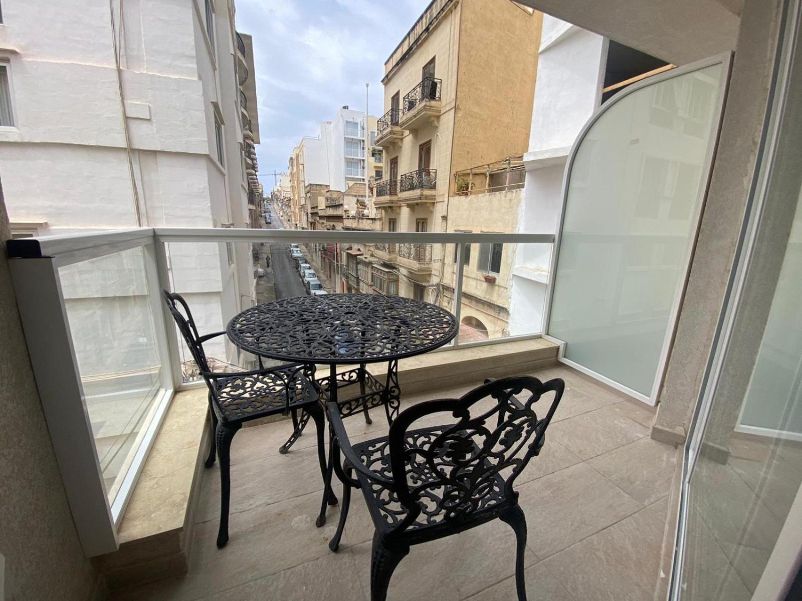 Seaview Sliema Apartment Екстер'єр фото